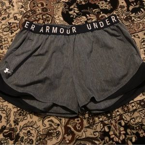 Under Armour athletic shorts womens size large